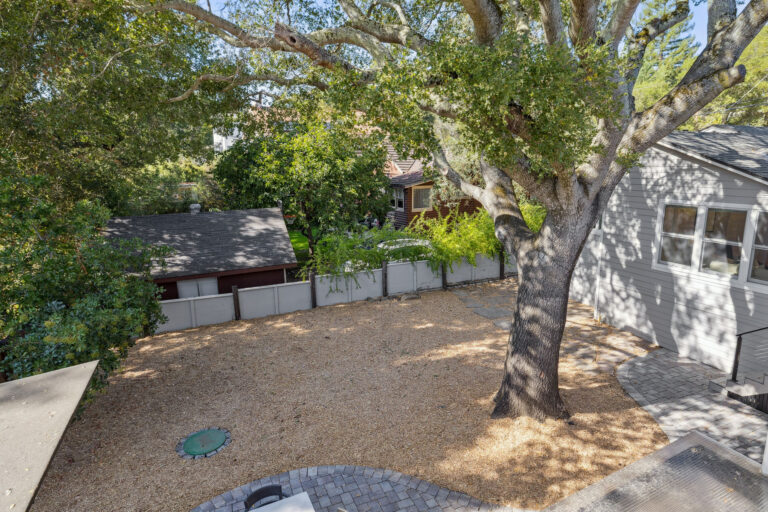 113-118-hillside-drive.85084.p4k.045