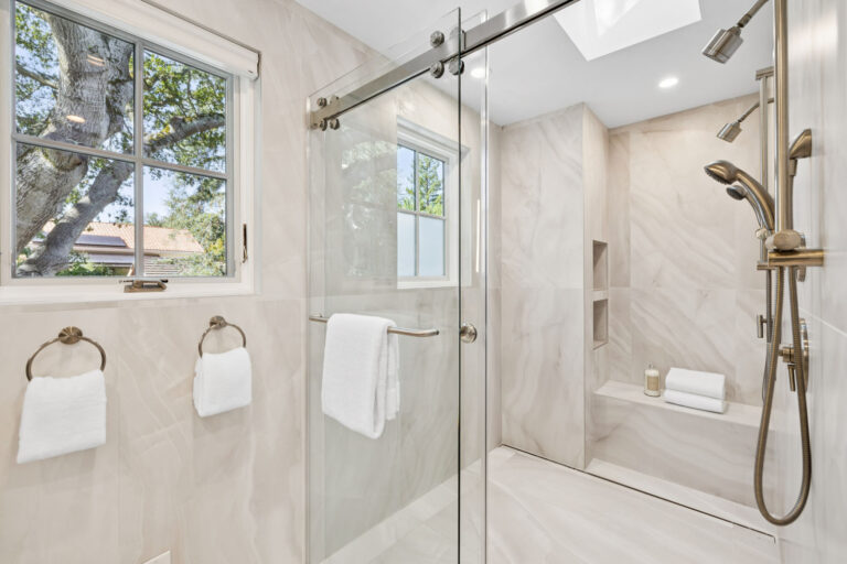 123-118-hillside-drive.85084.p4k.050