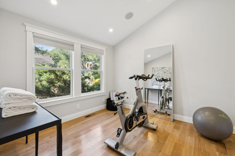 161-118-hillside-drive.85084.p4k.069